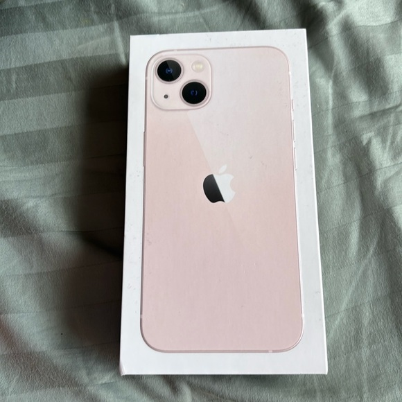 iPhone 13